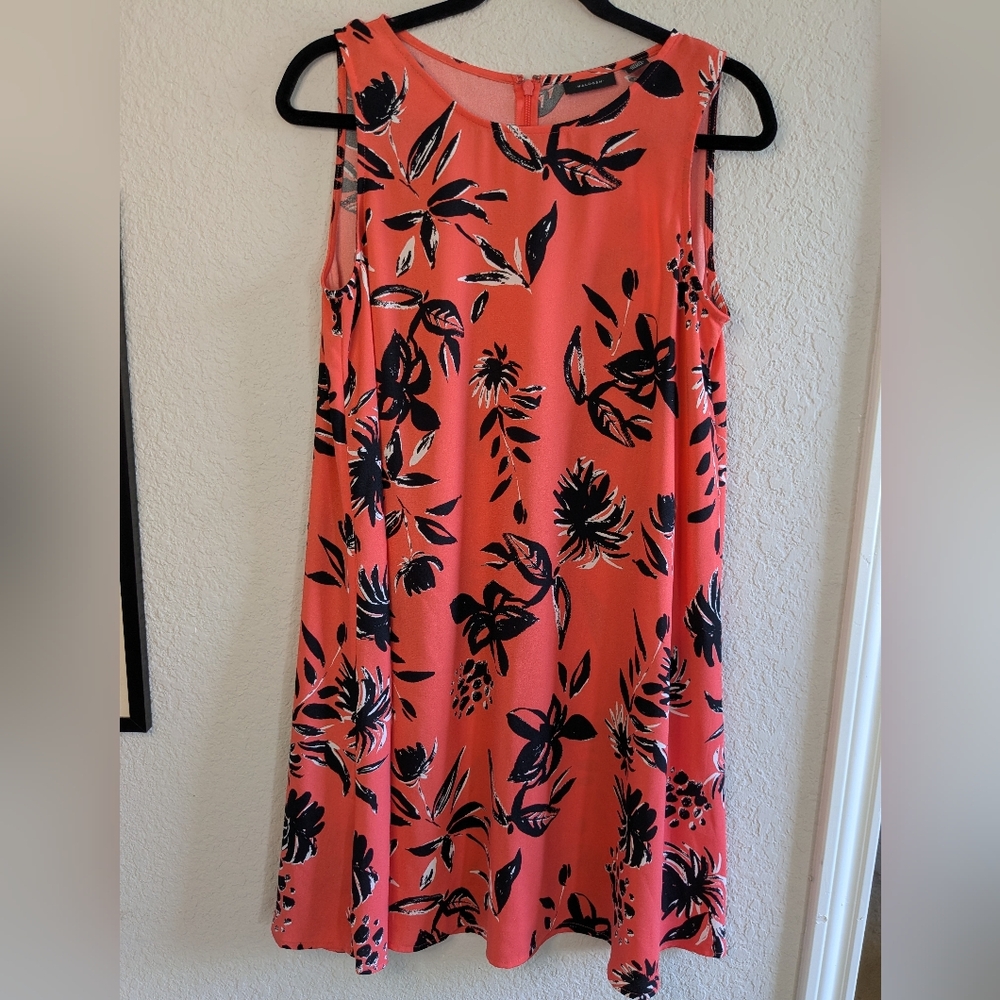 Nordstrom Halogen Shift Dress M Sleeveless Coral Black Floral Excellent Chic